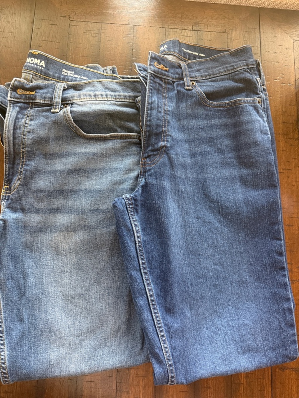 SONOMA Relaxed Fit & Regular Men's Jeans Size 32x32  2 pairs Like New